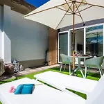 Little Luxuryhouse Дом отдыха *